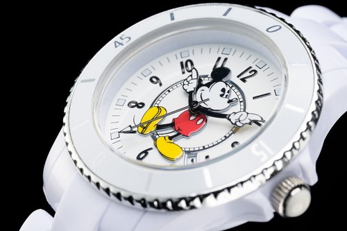 Altro paradiso disney - altro,